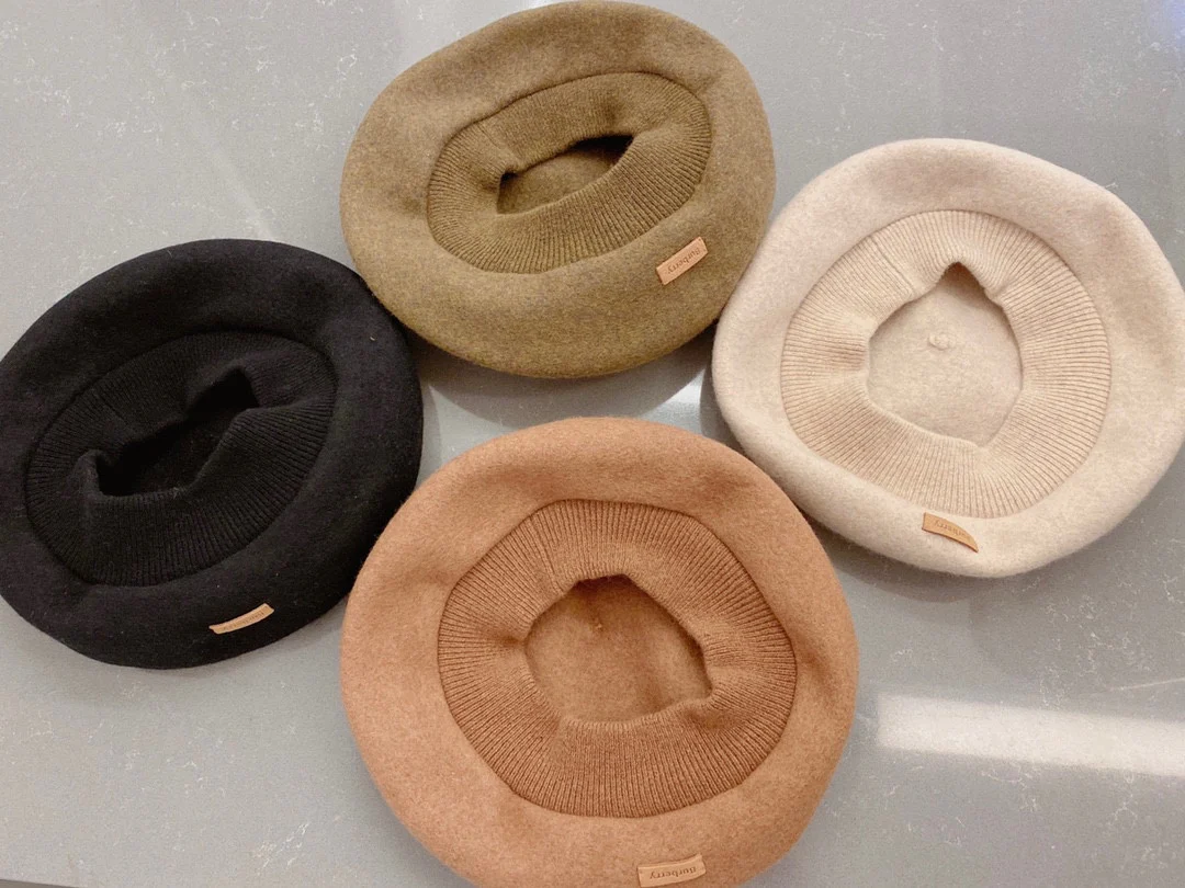 Шерстяной берет Burberry — абрикосовый