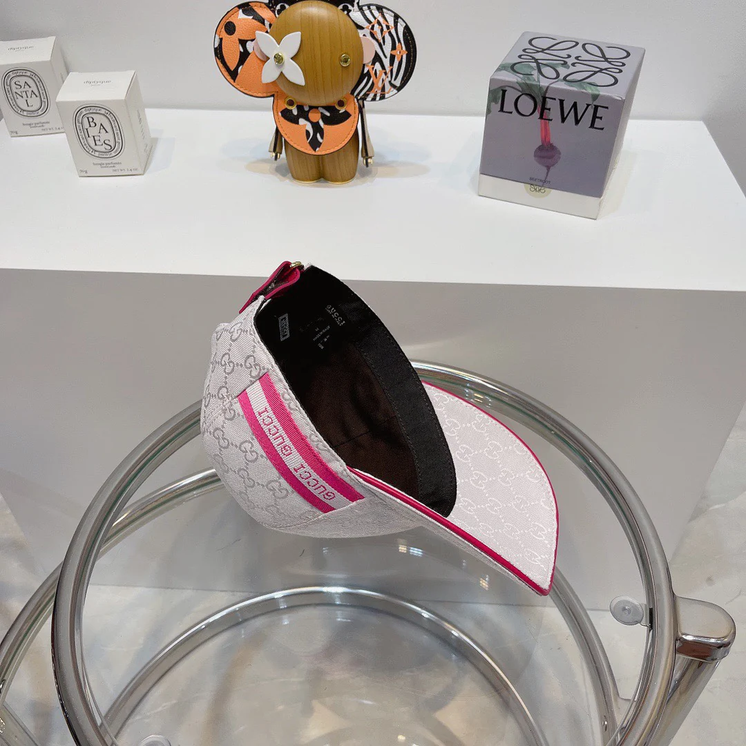 Gucci - Новая бейсболка с вышитой двойной буквой G - Белая