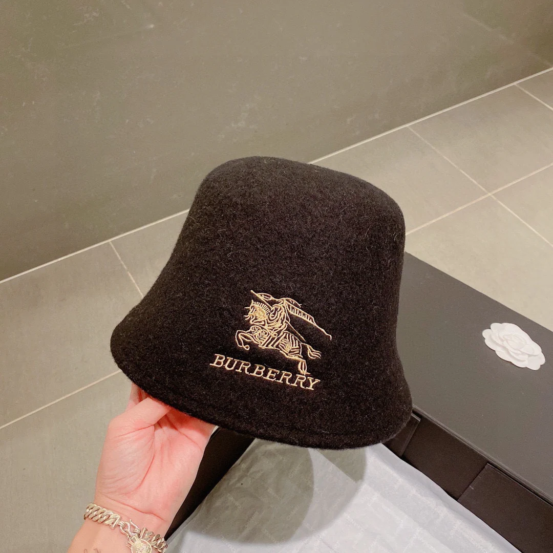 Шерстяная рыбацкая шляпа Burberry - черная