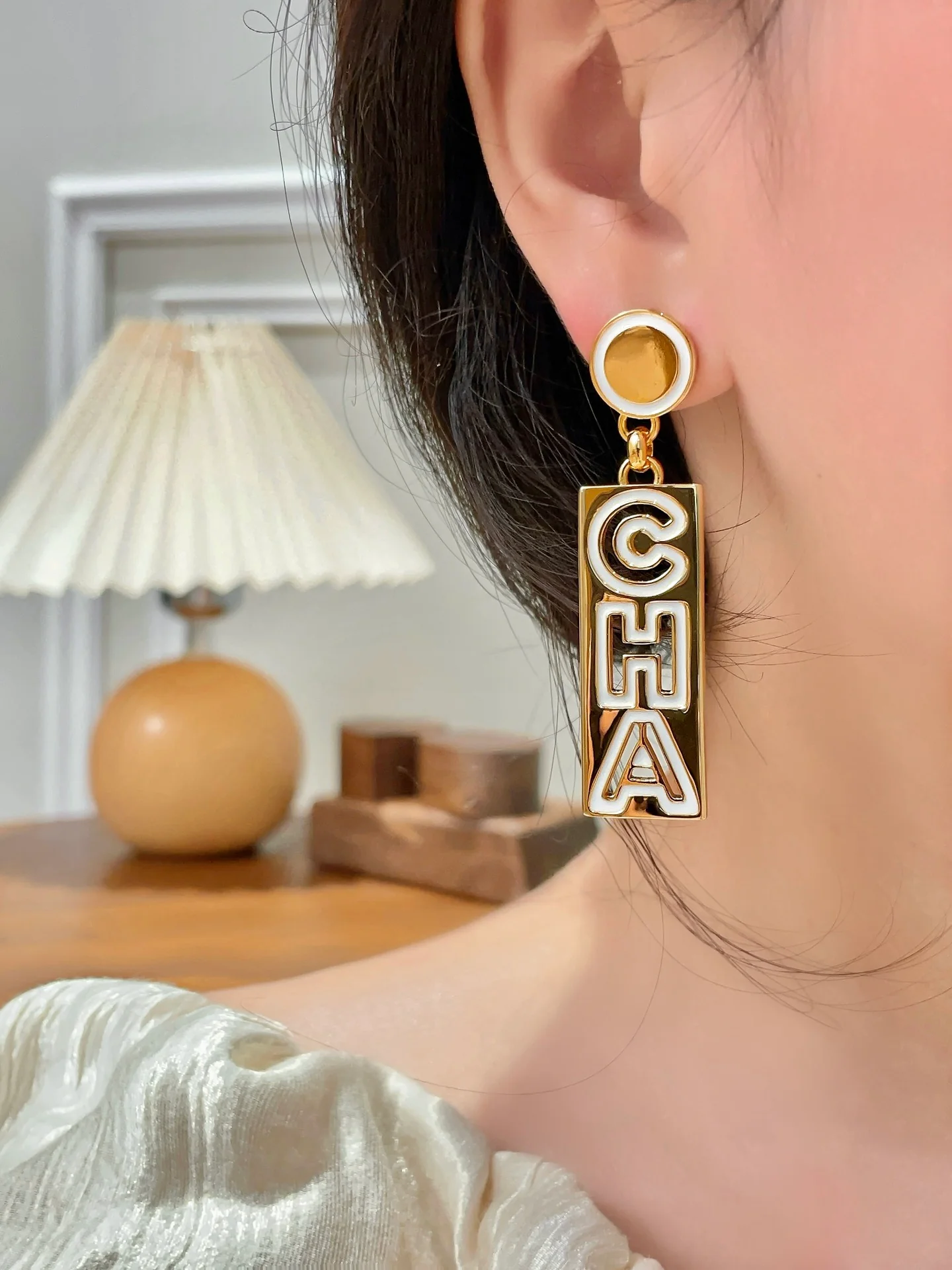 Серьги Chanel 1021