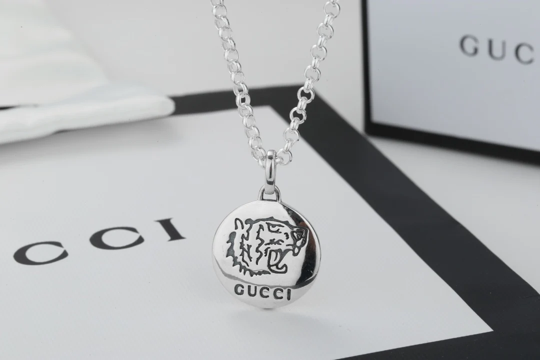 Gucci - Колье 029