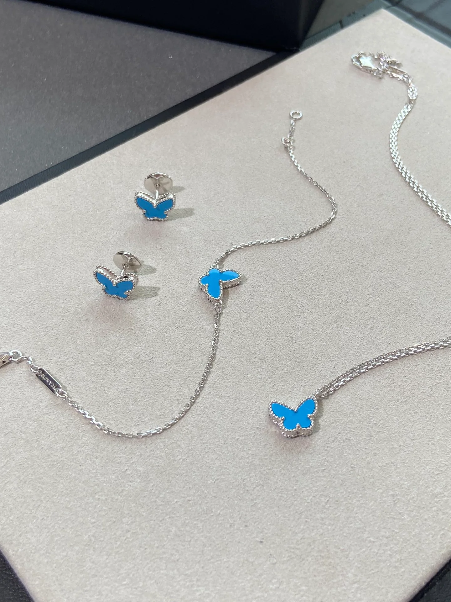 Ван Век - Колье 127