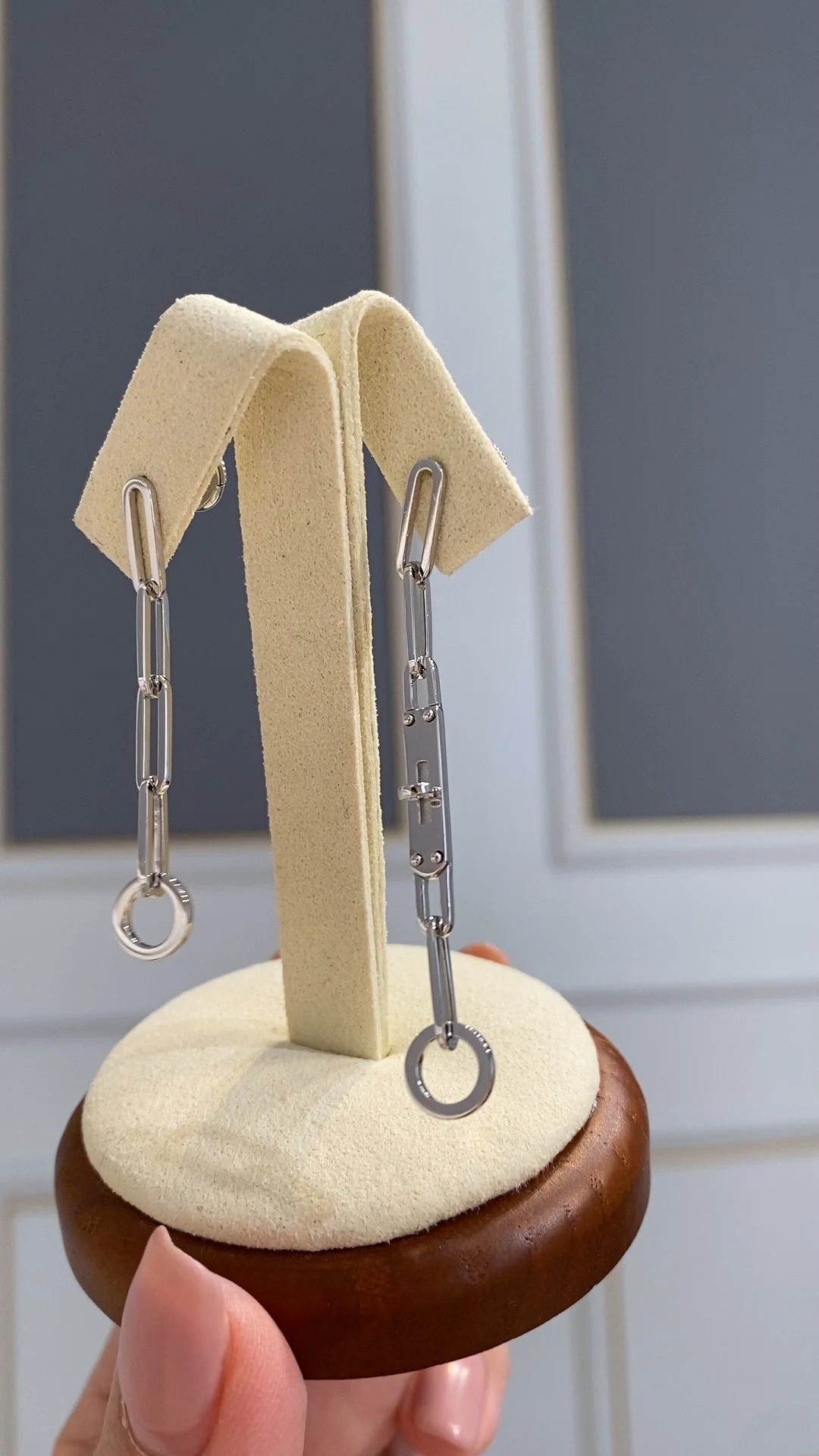 Серьги и застежки для сережек Hermes - Коллекция, изображение 1