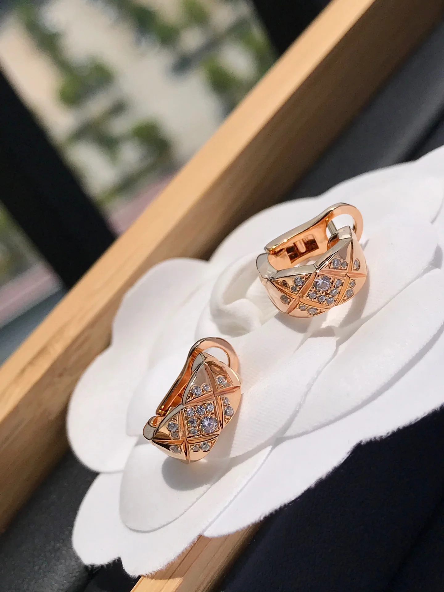 Серьги Chanel 1064