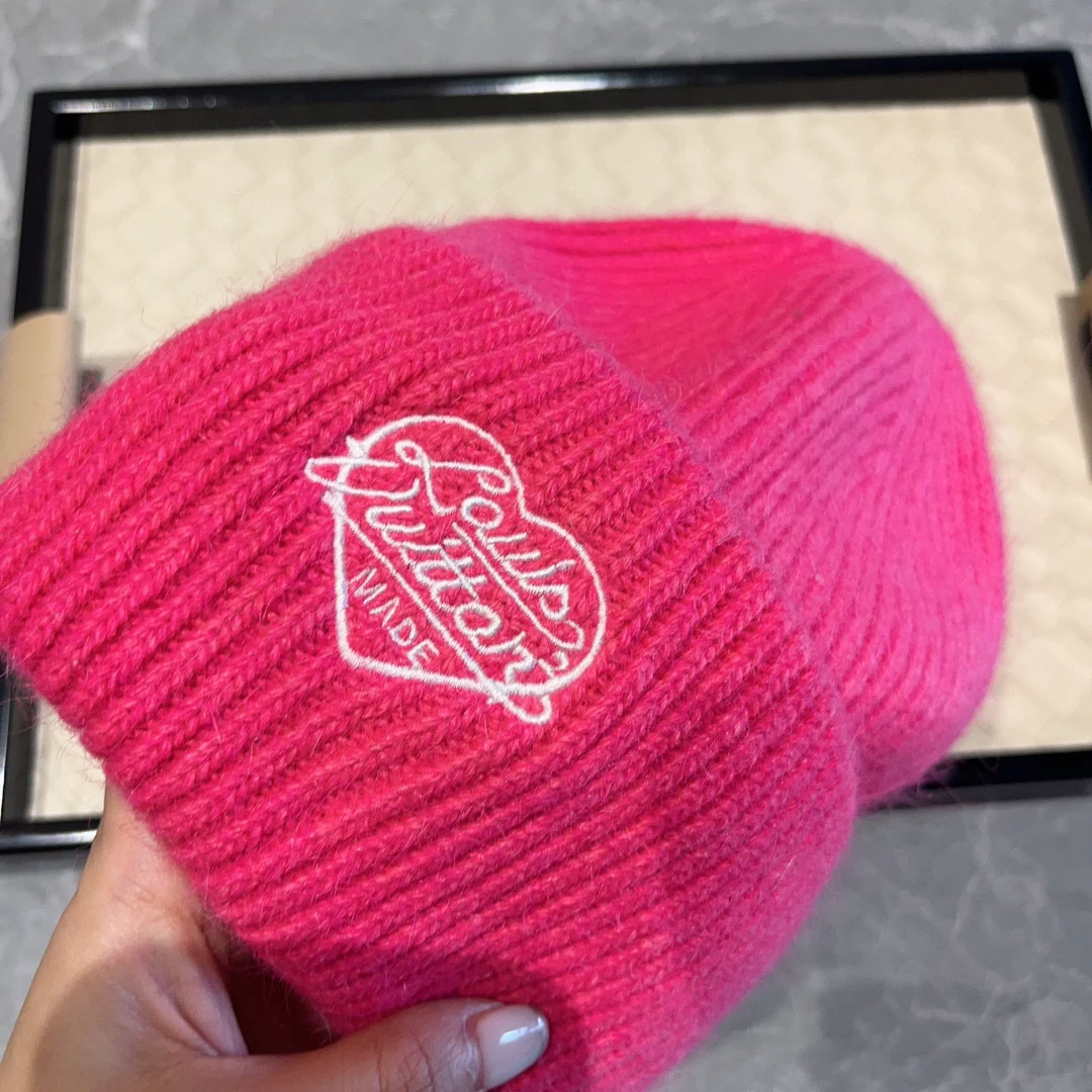 LV - Новая шерстяная шапка осенне-зимней коллекции - розовая