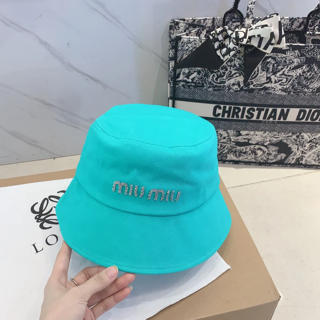 Miu Miu - Рыбацкая шляпа с ромбовидным рисунком в виде букв
