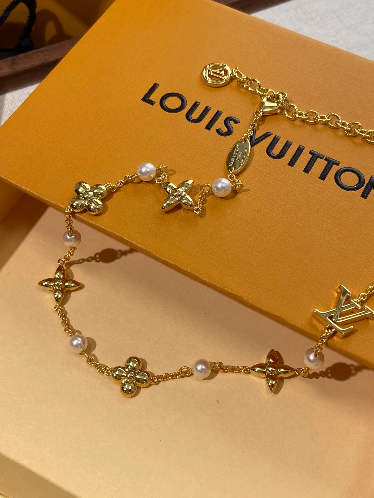 LV-Ожерелье 073