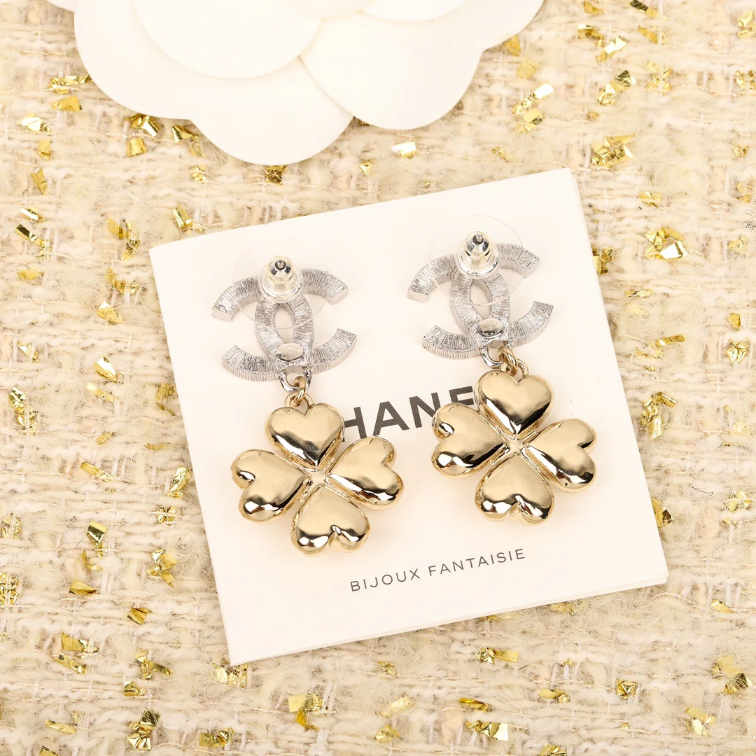 Серьги Chanel 990