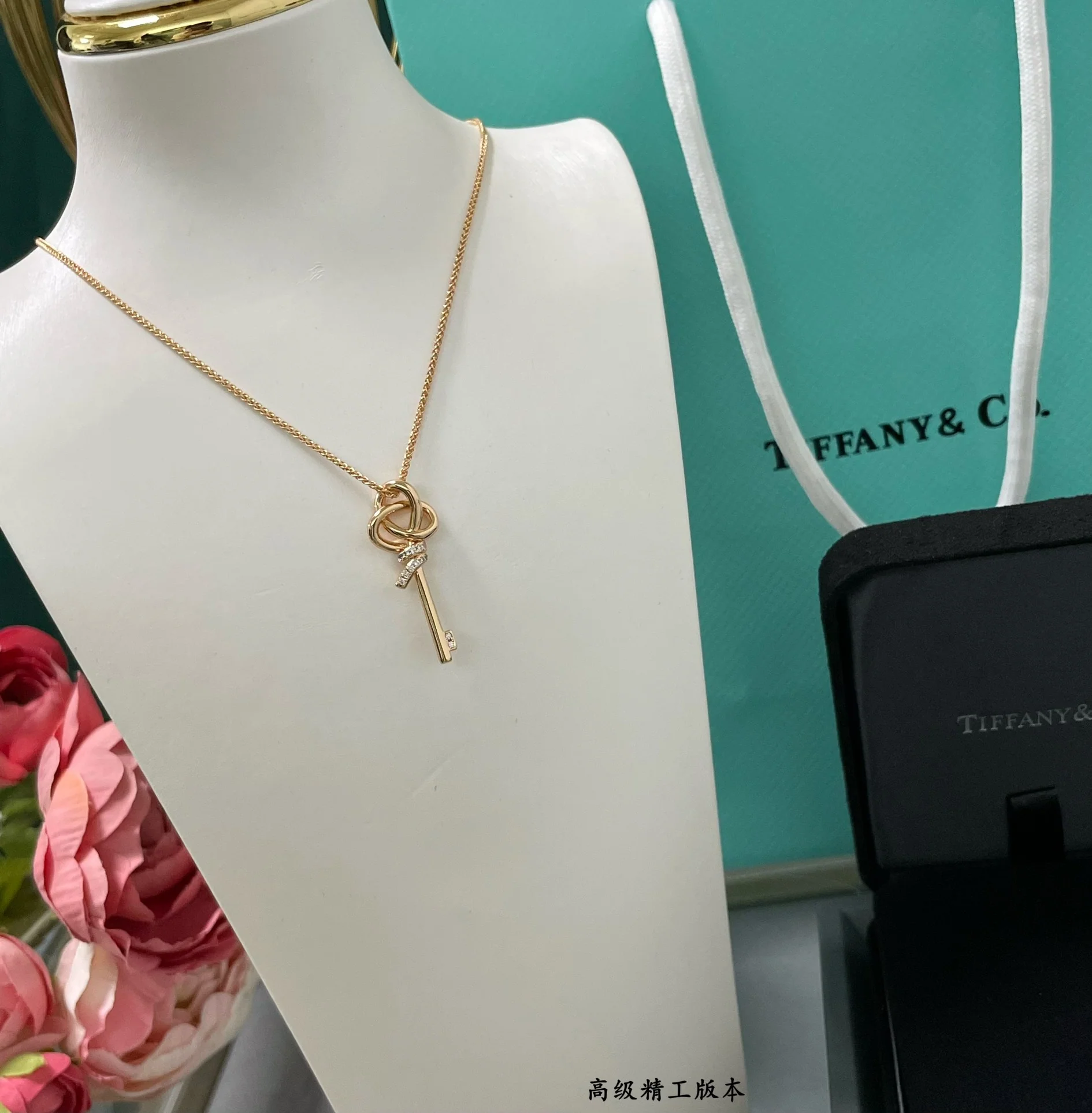 Колье Tiffany 017