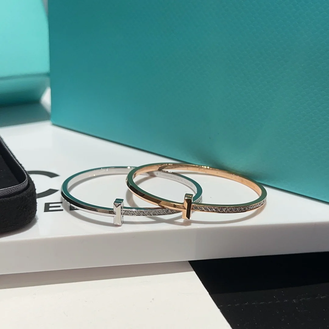 Браслет Tiffany 030T с бриллиантами, золото.