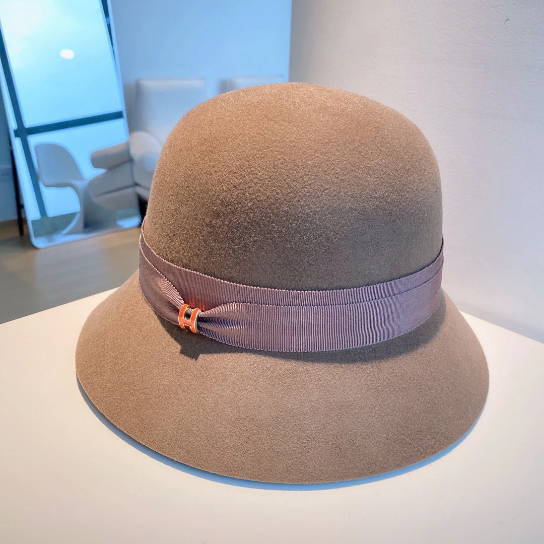 Hermes - Маленькая шерстяная панама с буквой H