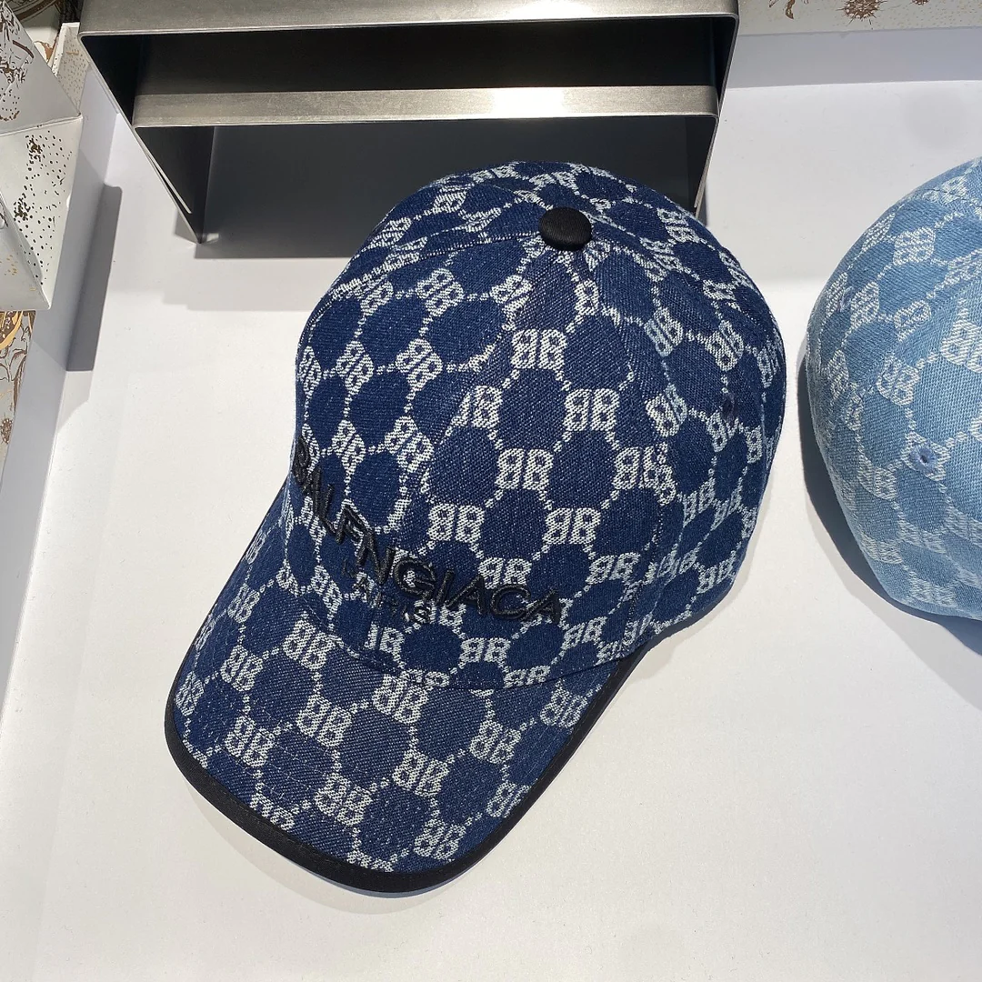 Balenciaga - Джинсовая бейсболка с вышитым логотипом