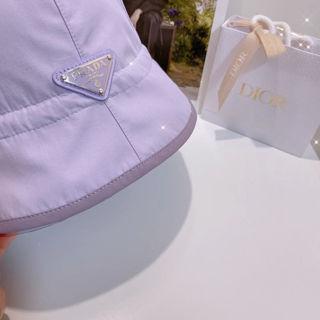 Prada - Простая летняя панама