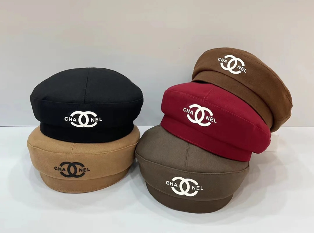 Chanel - Разноцветный берет