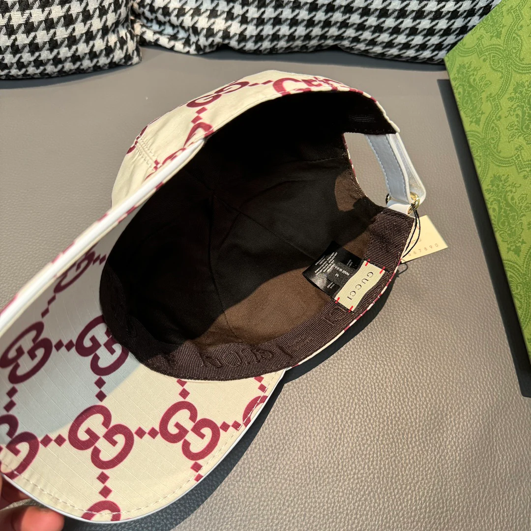 Gucci - Новая бейсболка из парусины с двойной буквой G - Белая