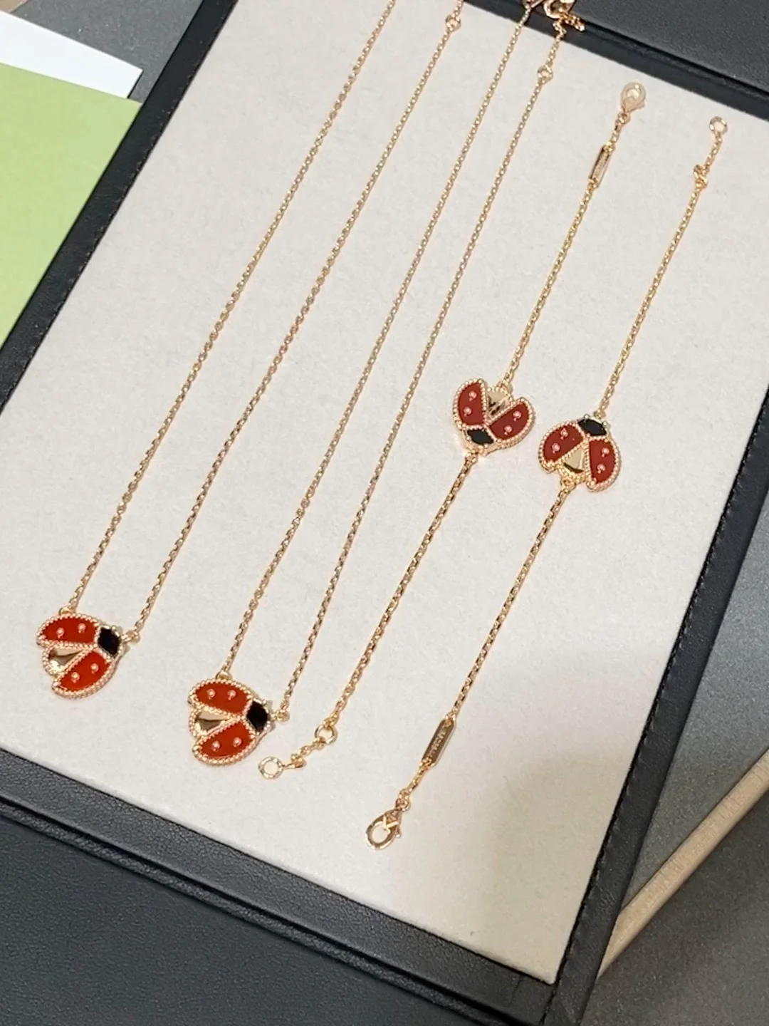 Van Vek - Браслет 091