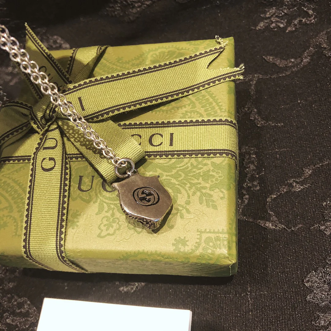 Gucci - Колье 042