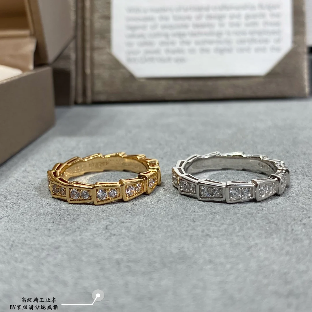 Кольцо Bvlgari 013