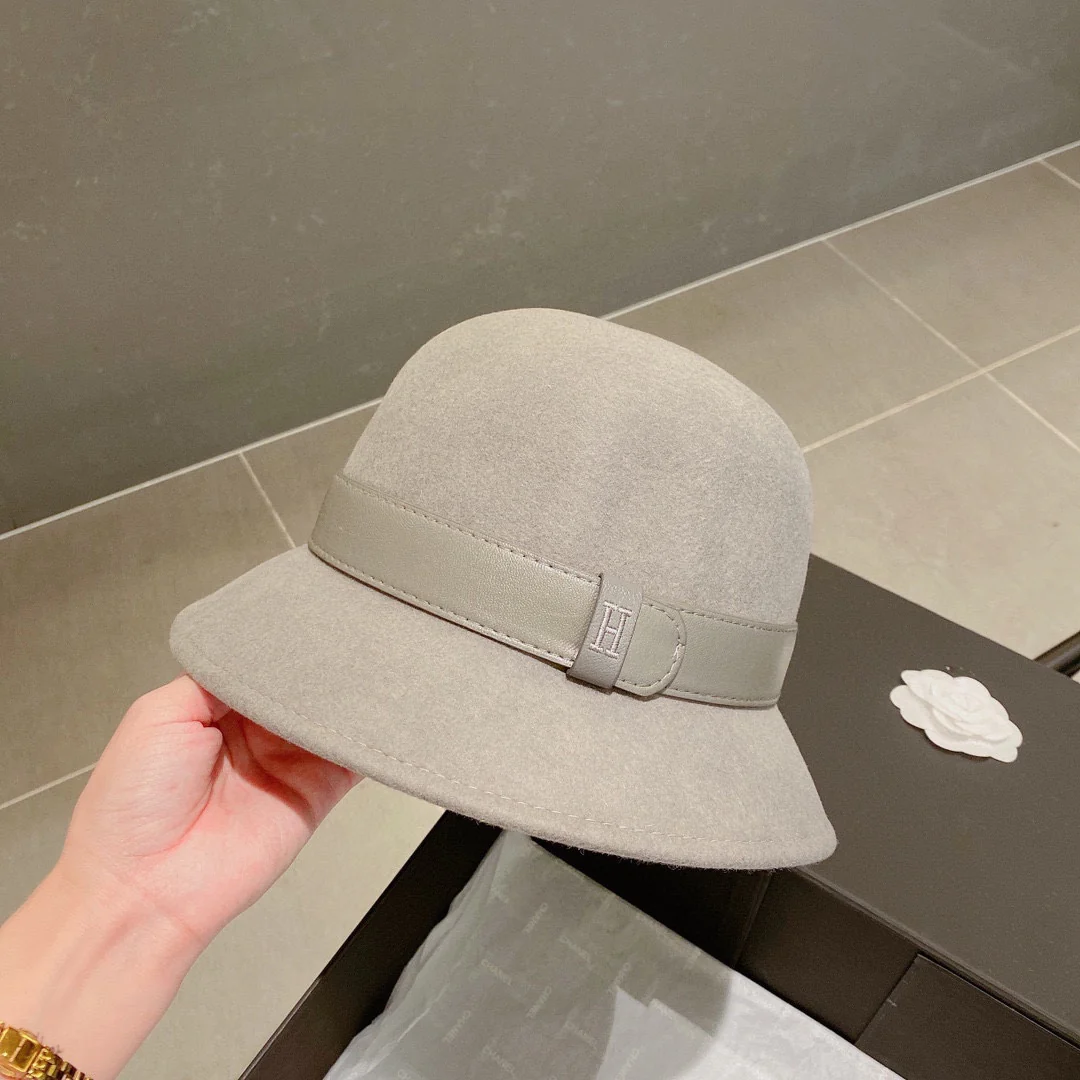 Шерстяная шляпа Hermes - серая