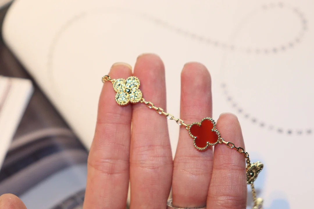 Браслет VCA - 13