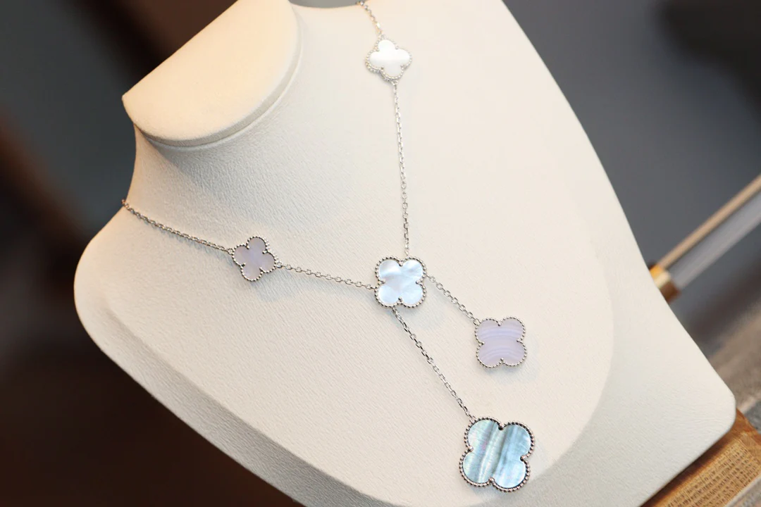 Van Vek - Колье 093