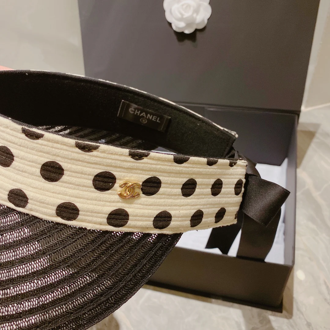 Солнцезащитная шляпа Chanel - Парик с открытым верхом - 3