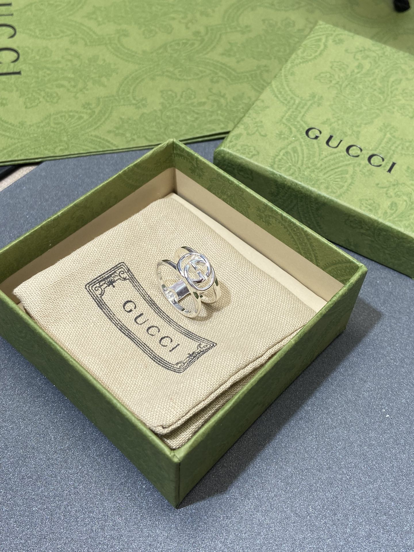 Gucci - Кольцо 036