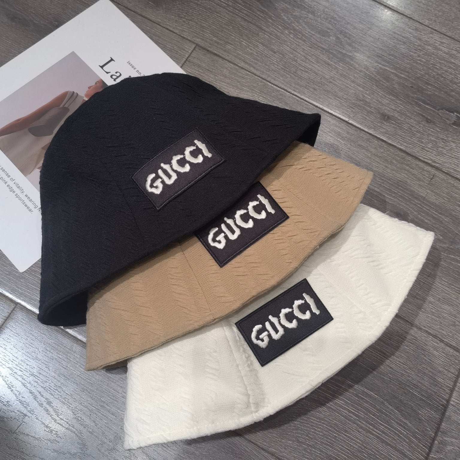 Gucci - Новинка осени 2023 - Полосатая панама