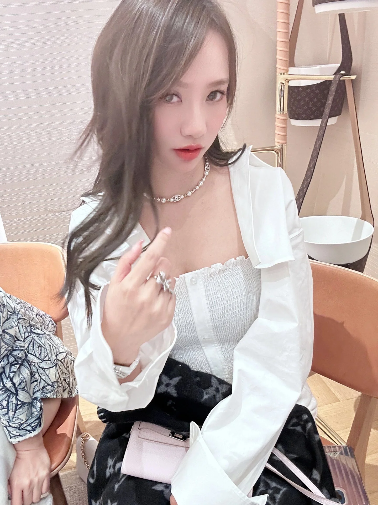 Chanel - Колье 380