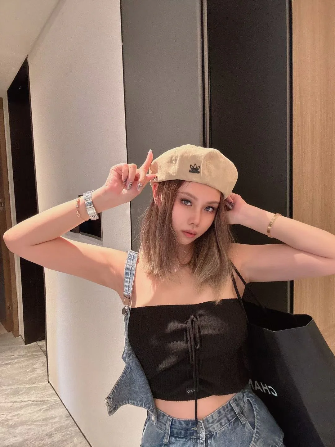 Balenciaga - Сотрудничество с Adidas - Ретро-мастерский однотонный берет