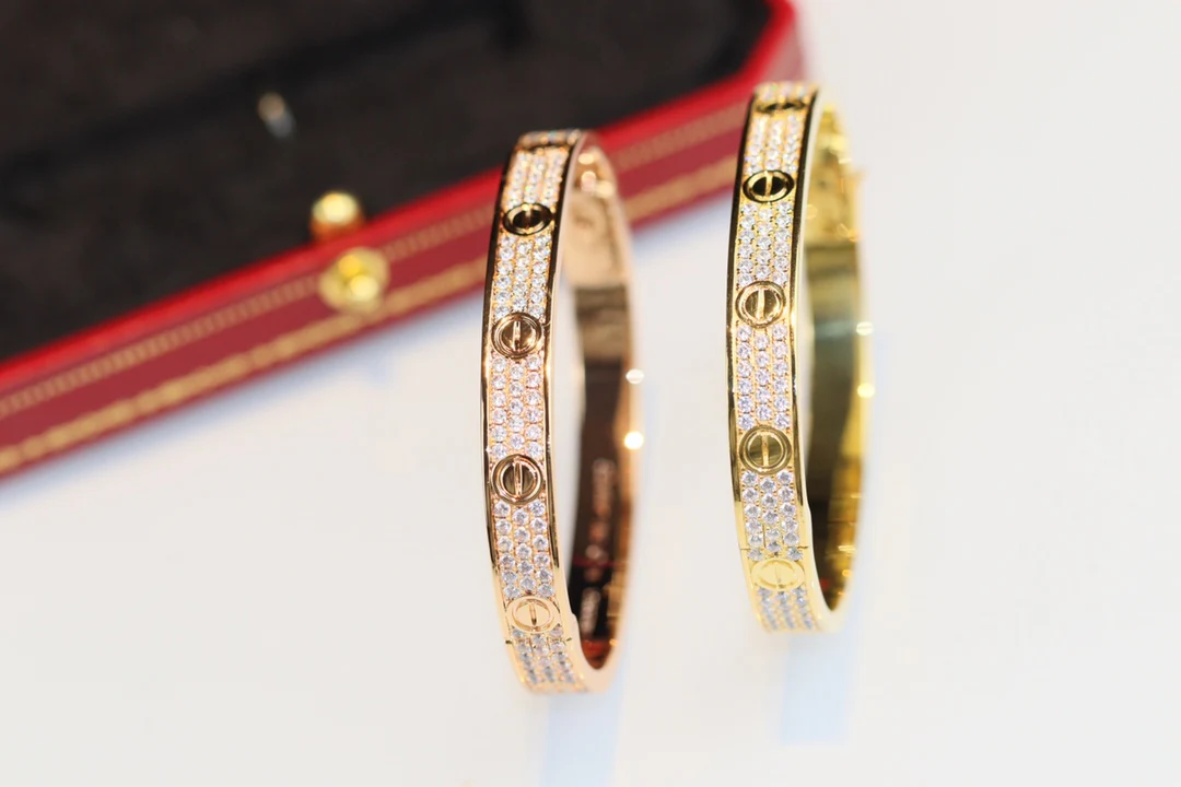 Широкий браслет Cartier ?Звездное небо? — 1 шт.