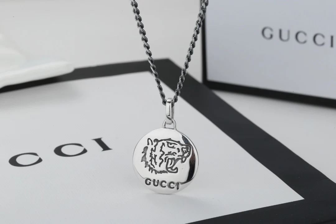 Gucci - Колье 029