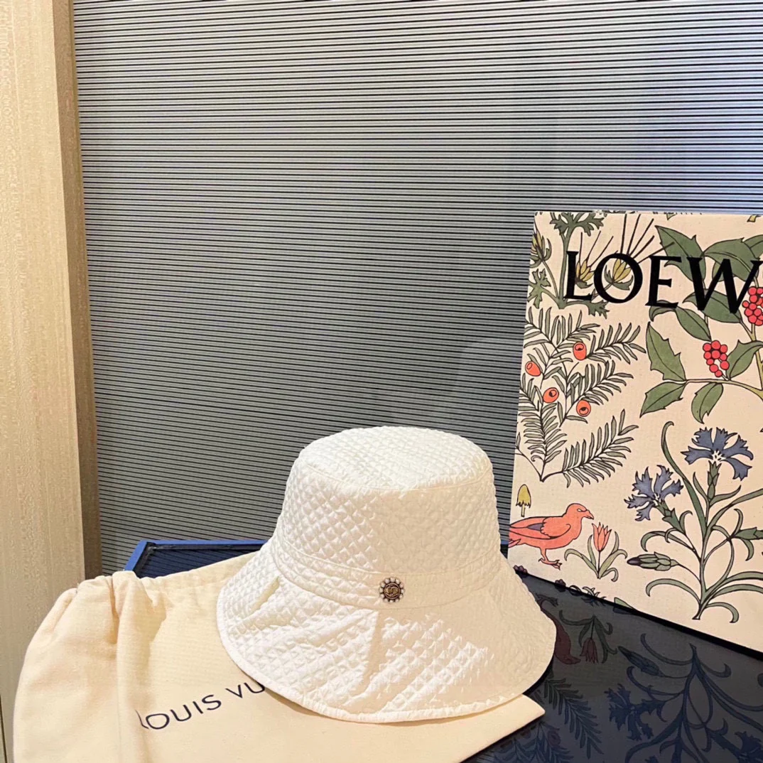 Новая рыбацкая шляпа Chanel 2022 года - 4