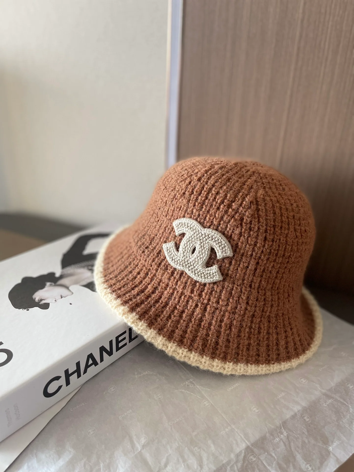 Chanel - Шерстяная панама - Коричневая