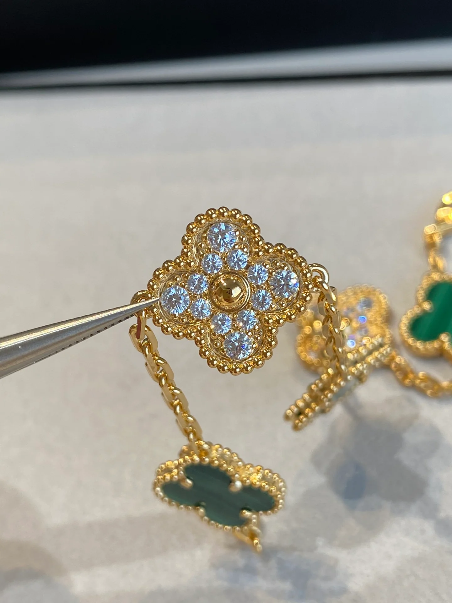 Браслет VCA - 23