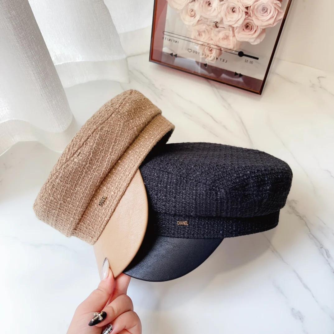 Мини-берет Chanel в стиле пэчворк, осень/зима, новый стиль - черный.