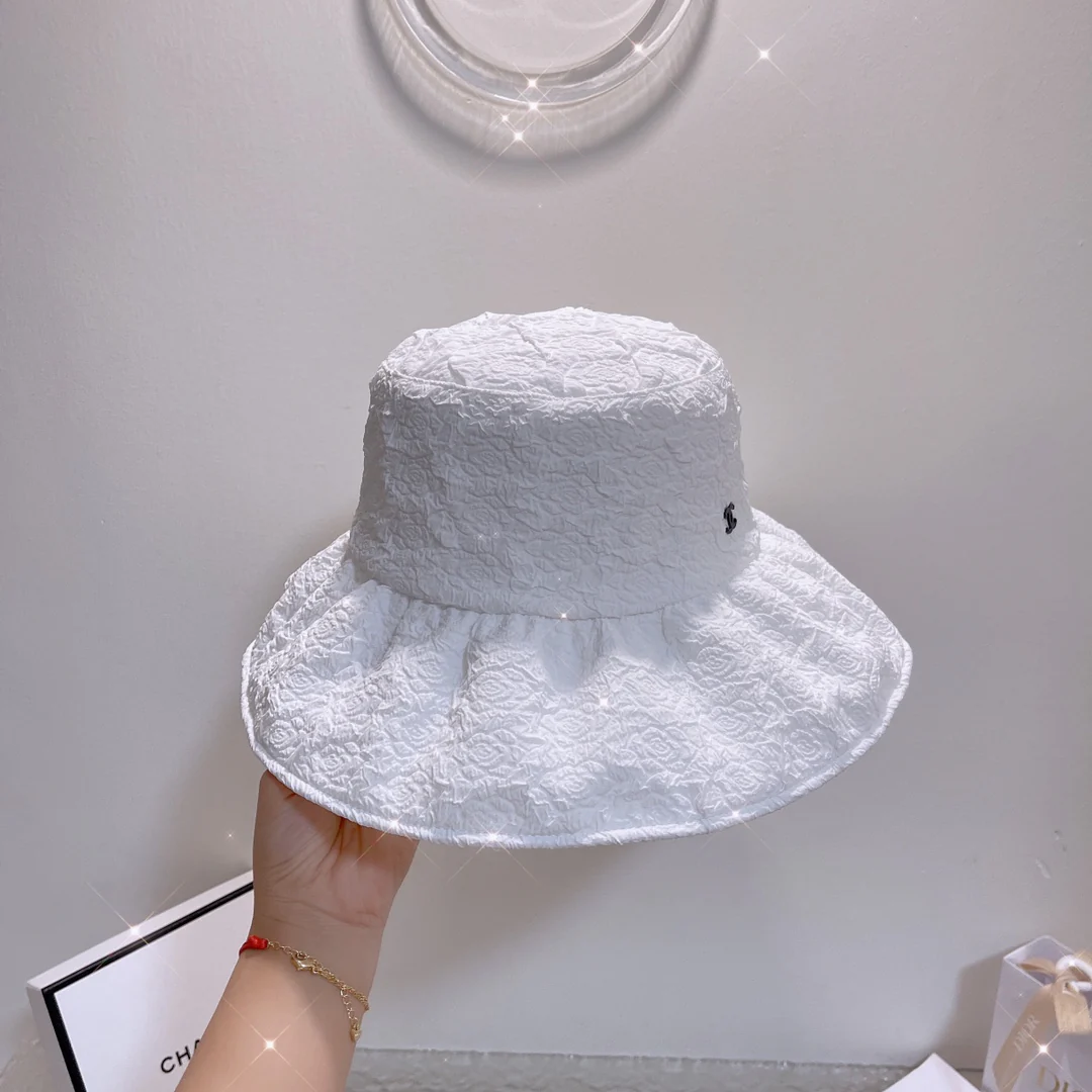 Chanel - Широкополая шляпа от солнца