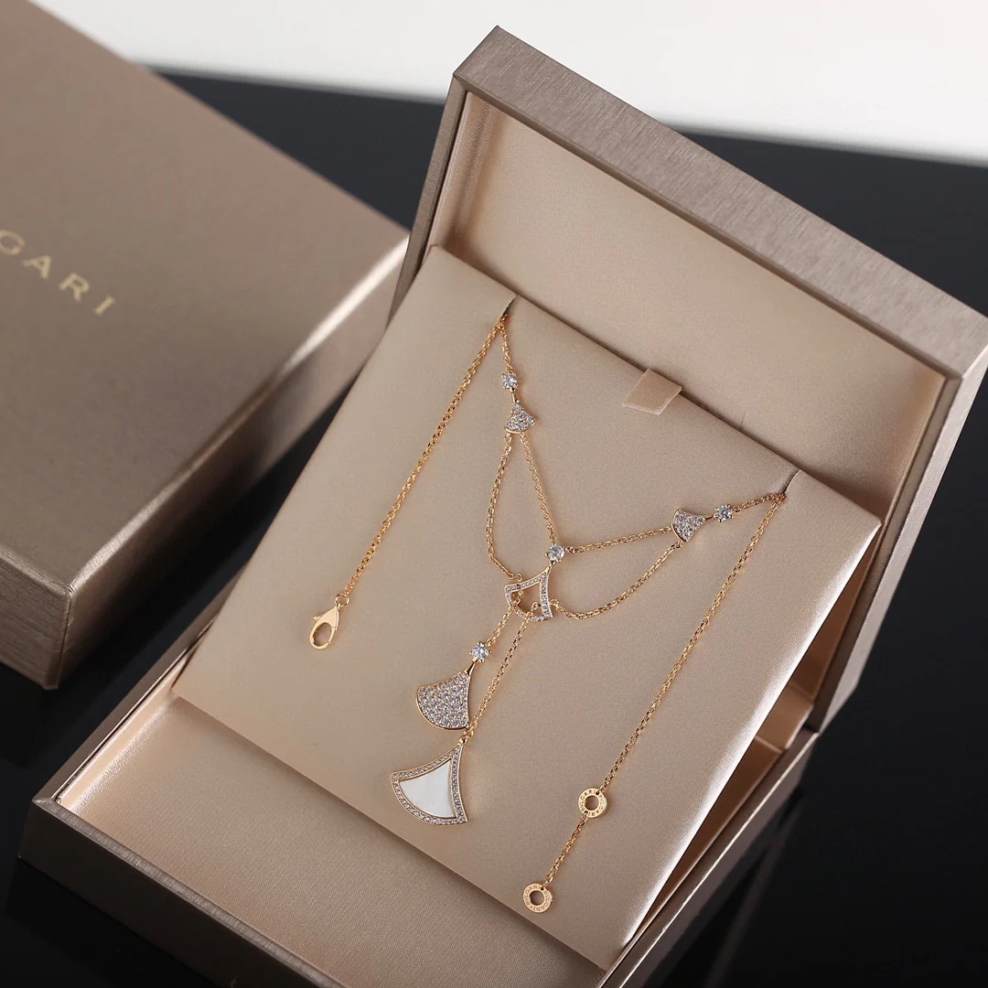 Bvlgari - Колье 090