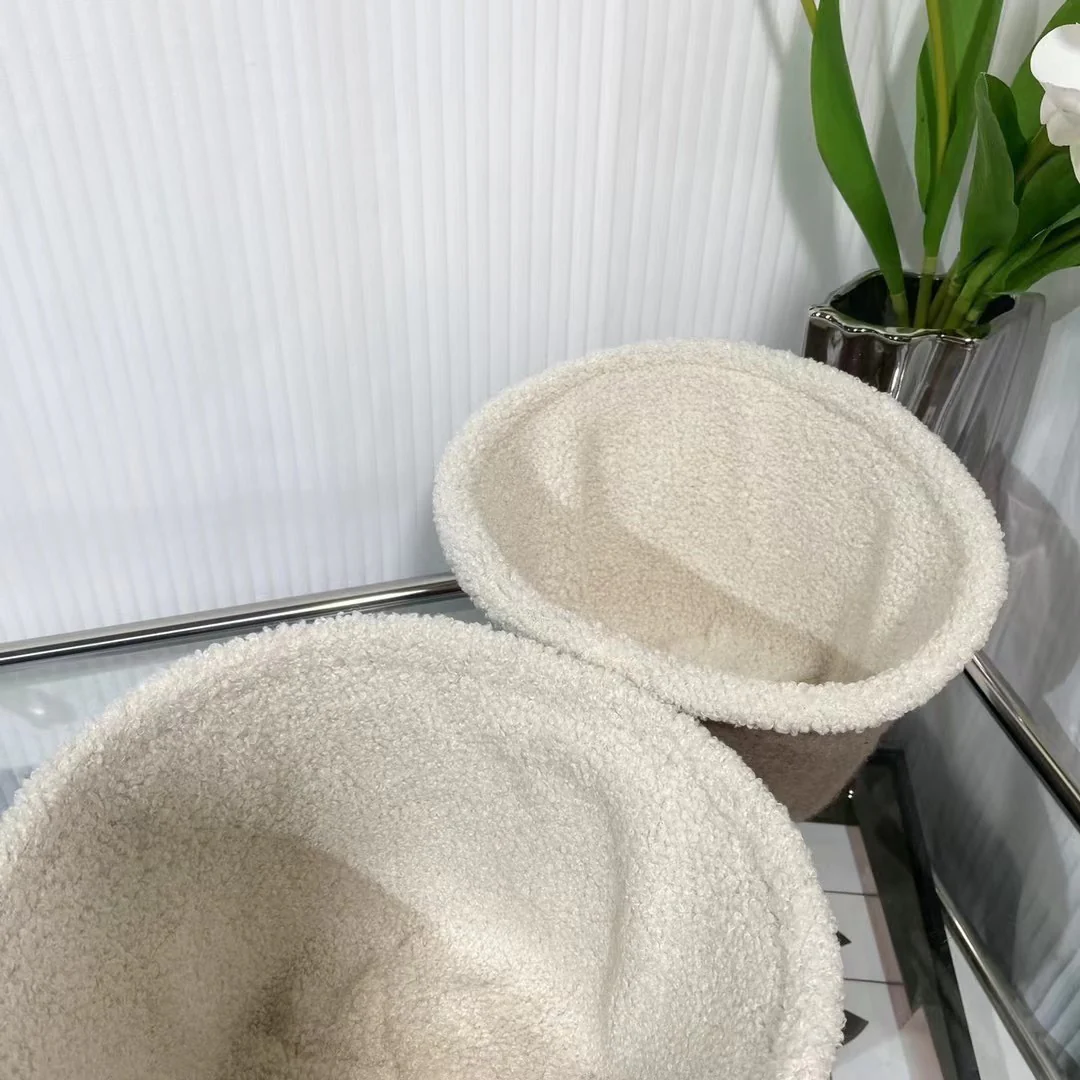 Prada - Двусторонняя рыбацкая шляпа