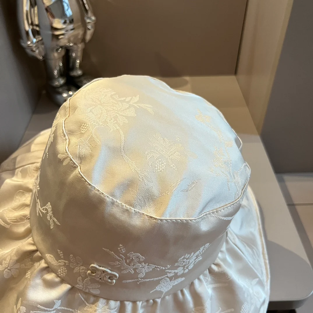 Celine - Новая солнцезащитная шляпа с оборками - Бежевая