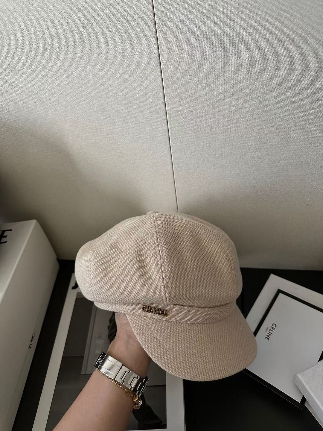 Chanel - Ретро-шик кепка-газетчбокс для начала осени