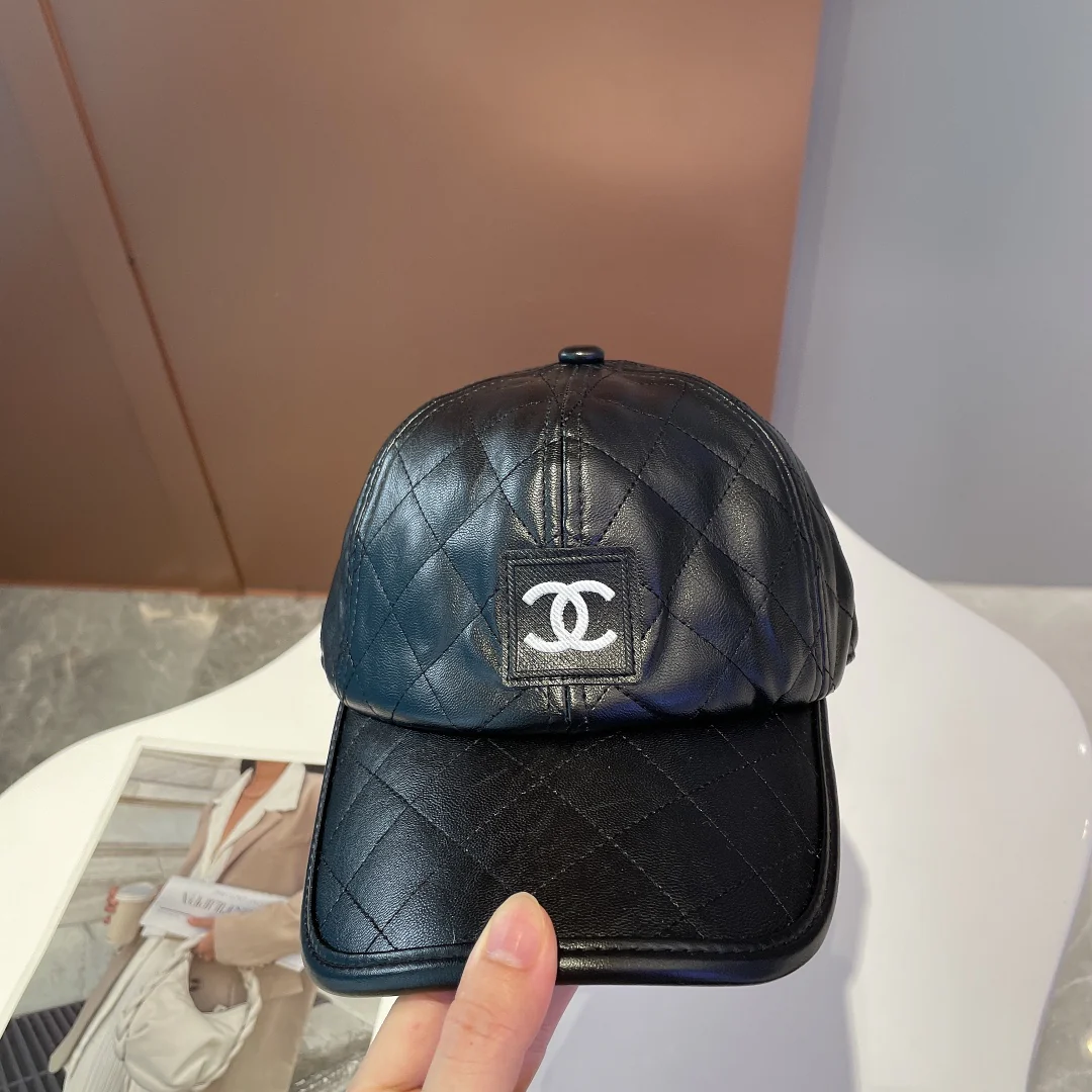 Chanel - Кожаная бейсболка