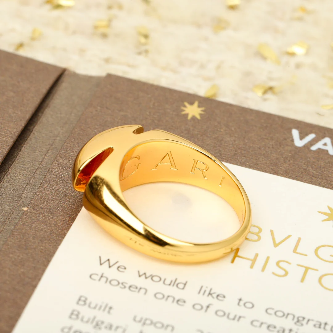 Кольцо Bvlgari 023