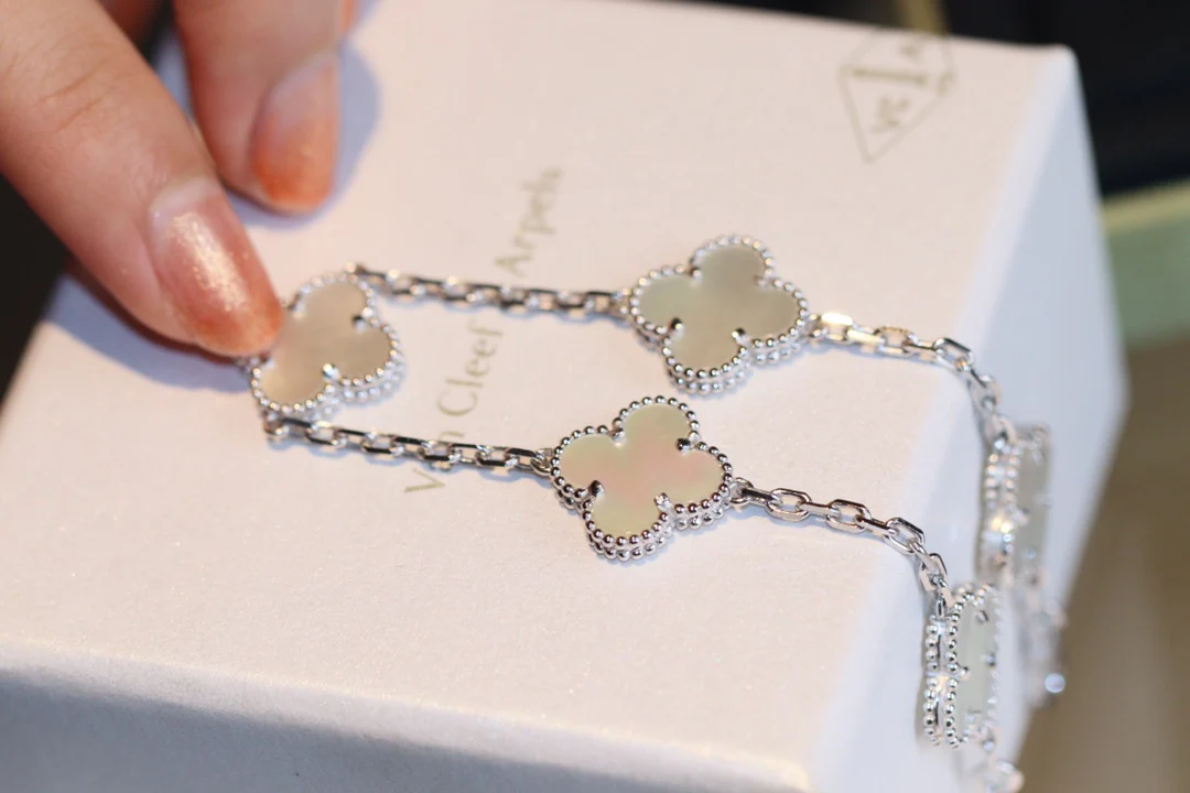 VCA-Браслет 002