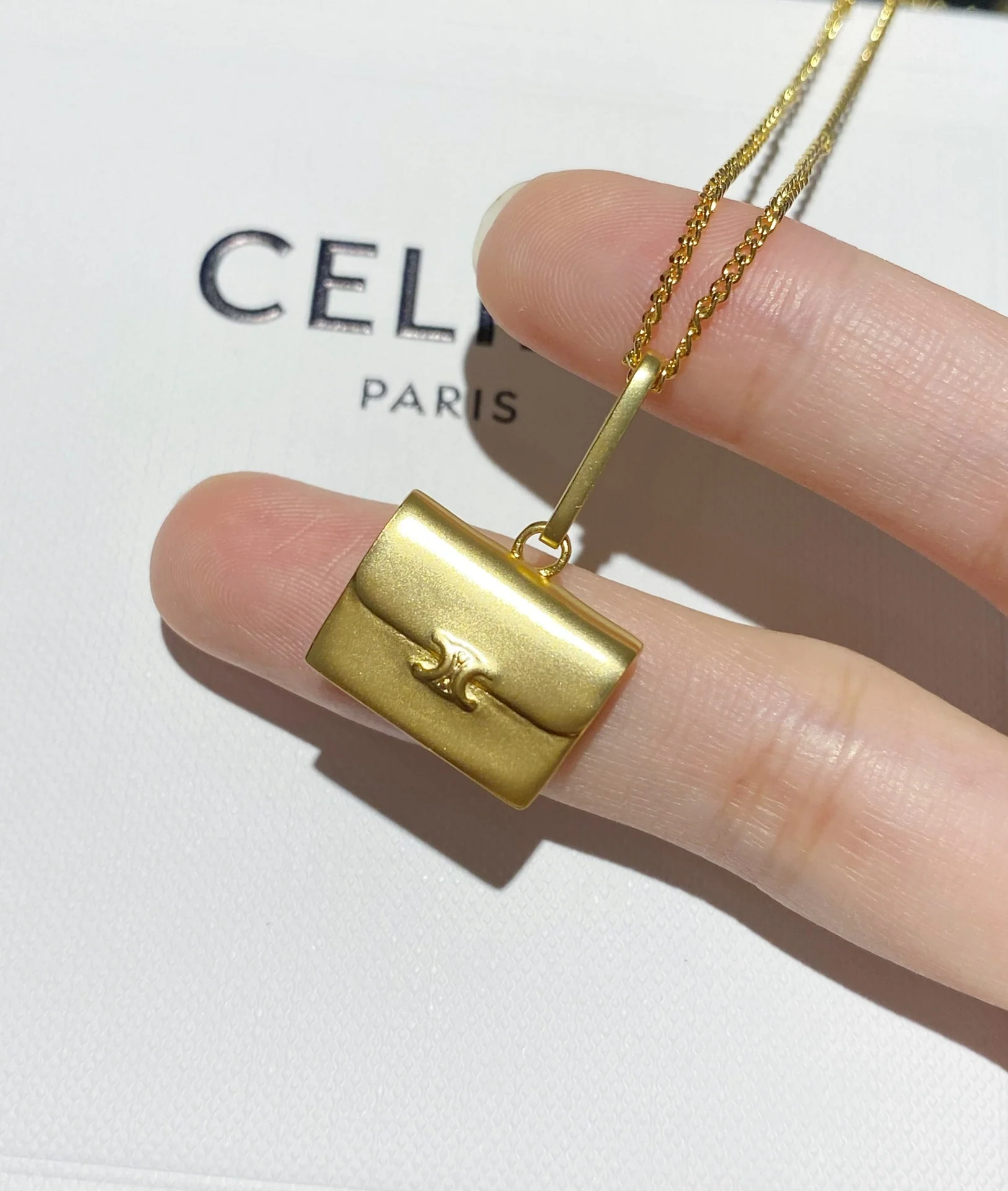 Celine - Колье 005