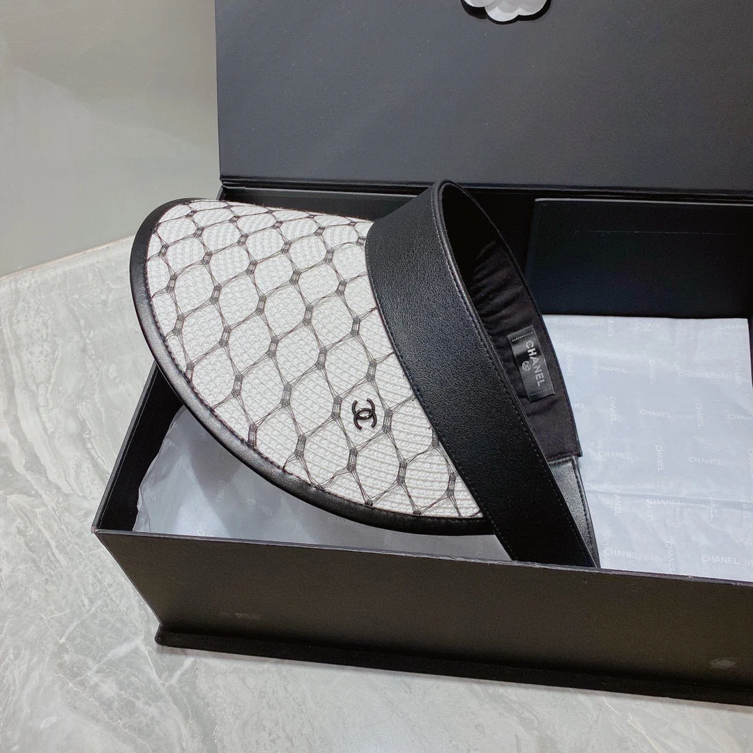 Новая летняя солнцезащитная шляпа Chanel - 1