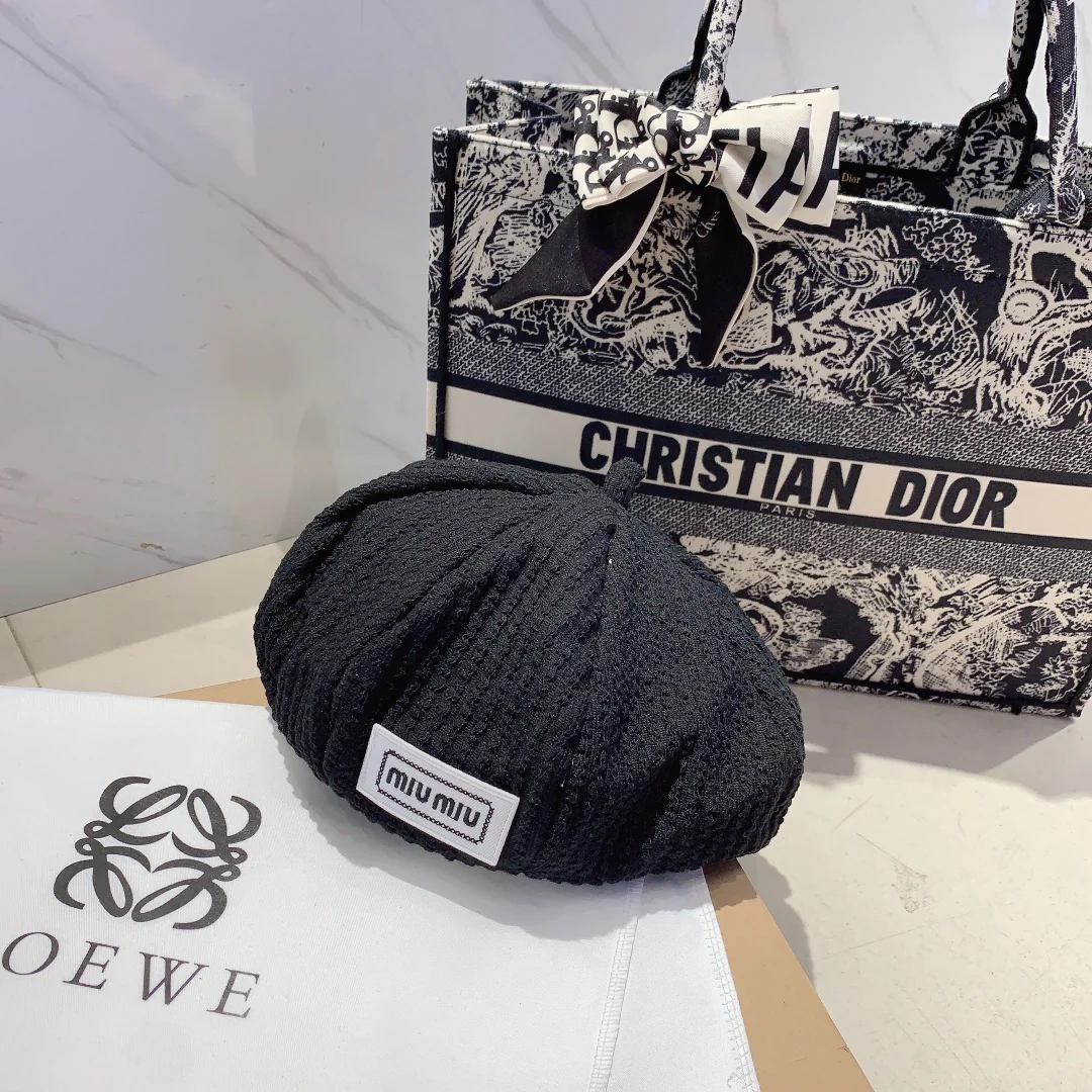 Новые поступления коллекции Miu Miu начала осени 2023 года - Берет - Шляпа художника - 1