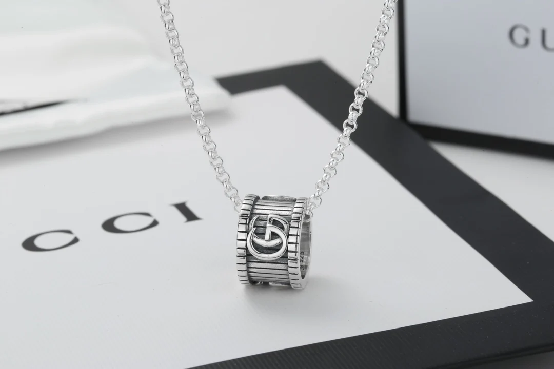 Gucci - Колье 036