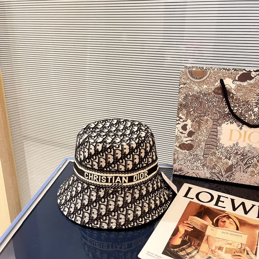 Рыбацкая шляпа Dior Monogram - 1