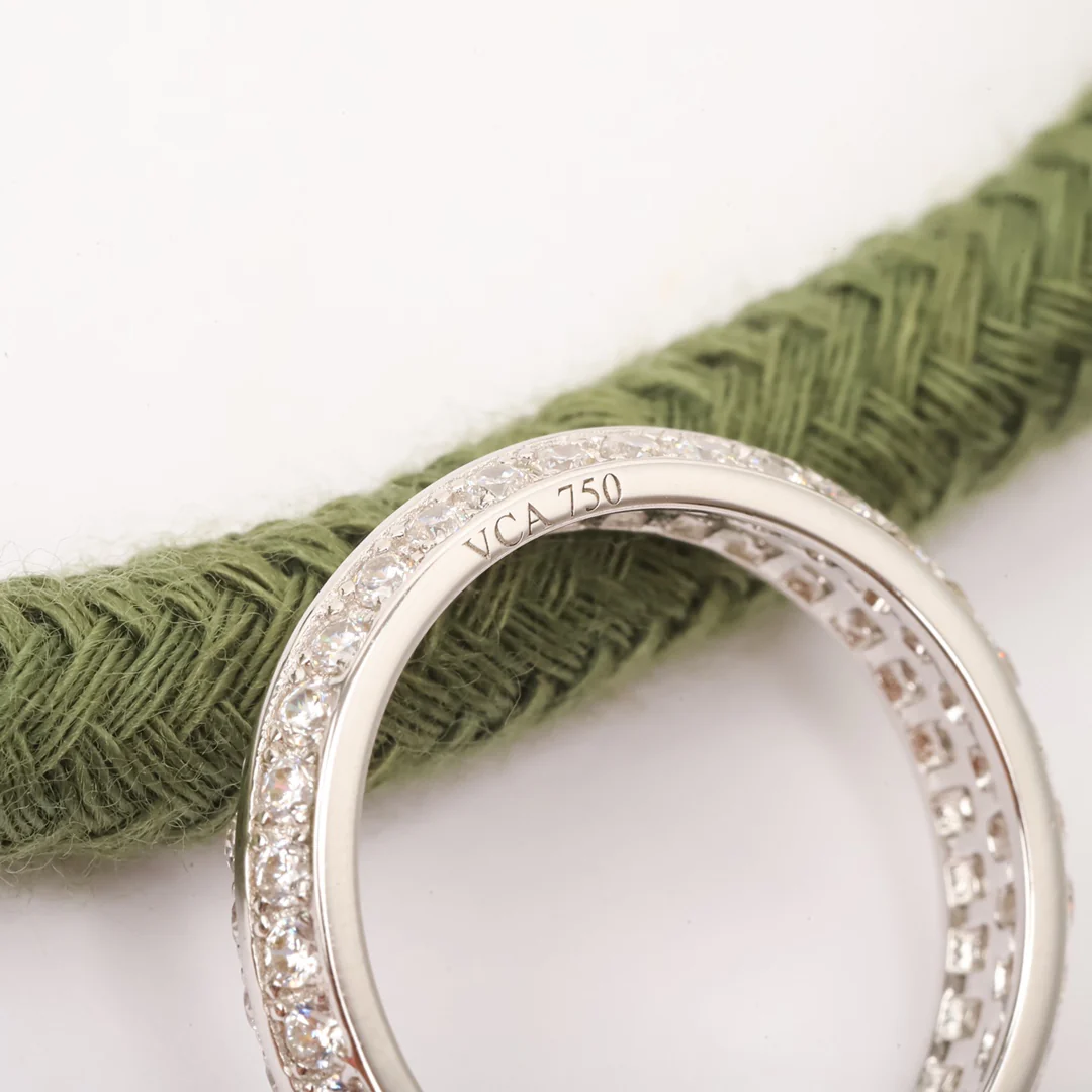 Ван Век - Кольцо 018